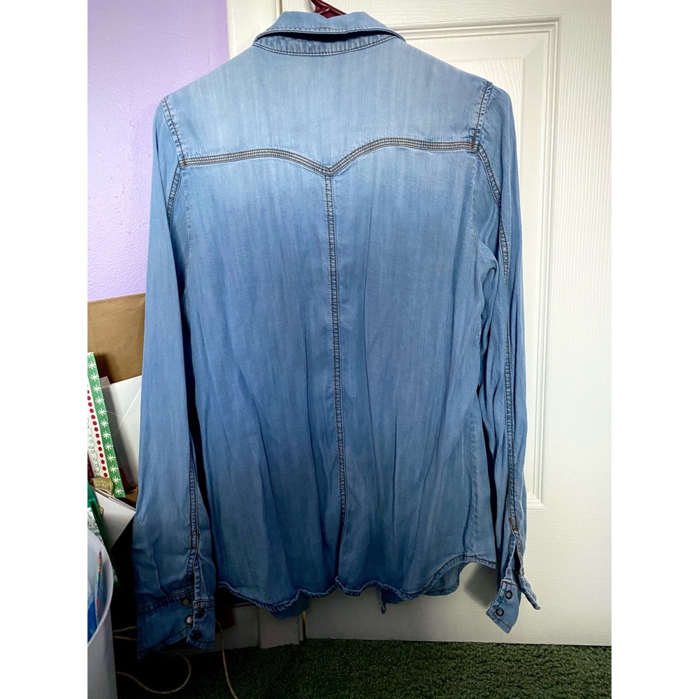Jean Jacket - Picture 2 of 3